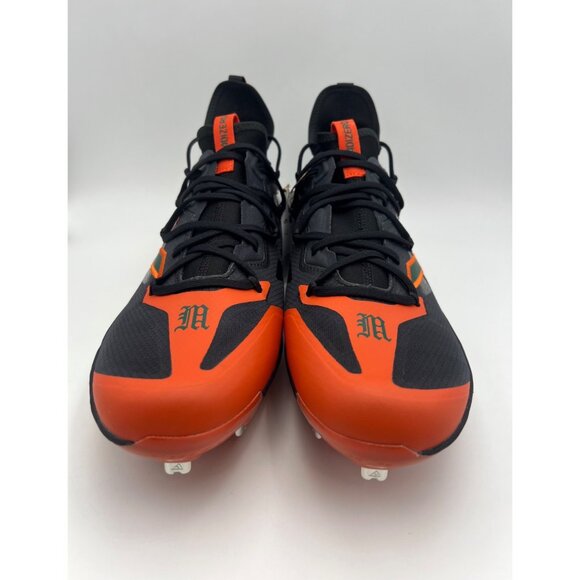 Athletic_Shoes